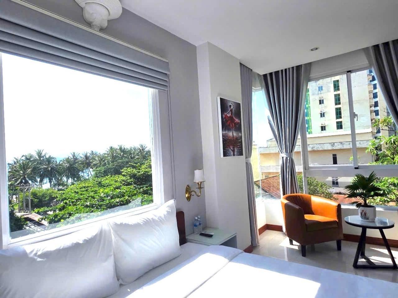 Oasis Home Nha Trang Exterior photo